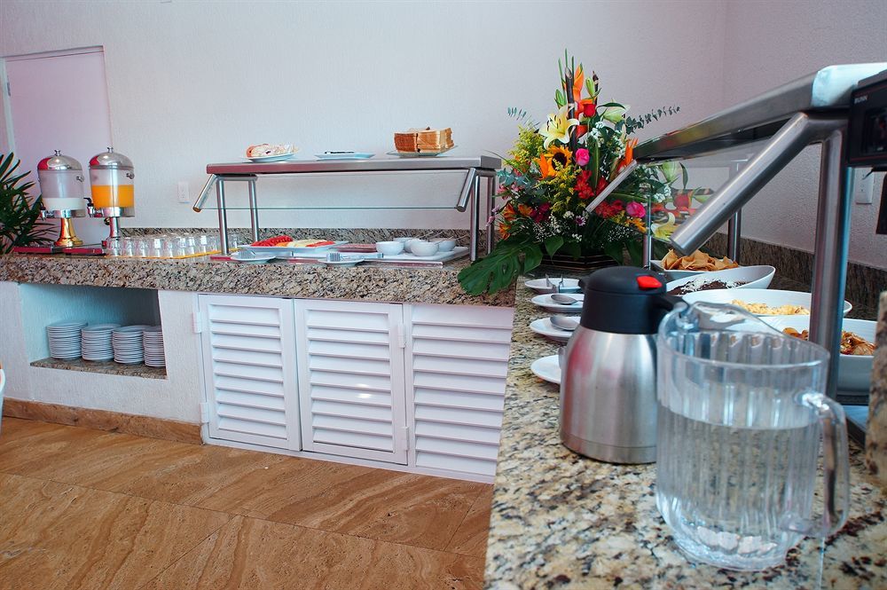 Hotel Margaritas كانكون المظهر الخارجي الصورة