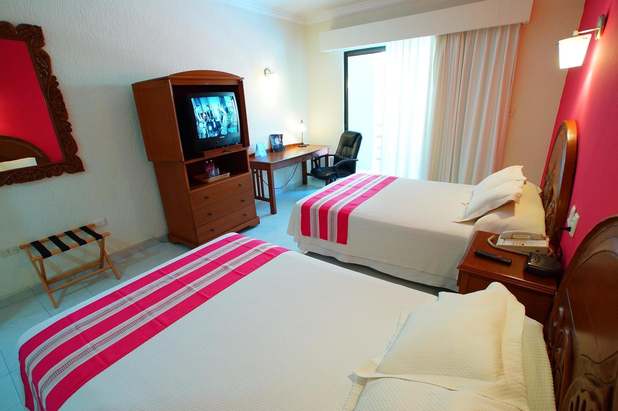Hotel Margaritas كانكون المظهر الخارجي الصورة