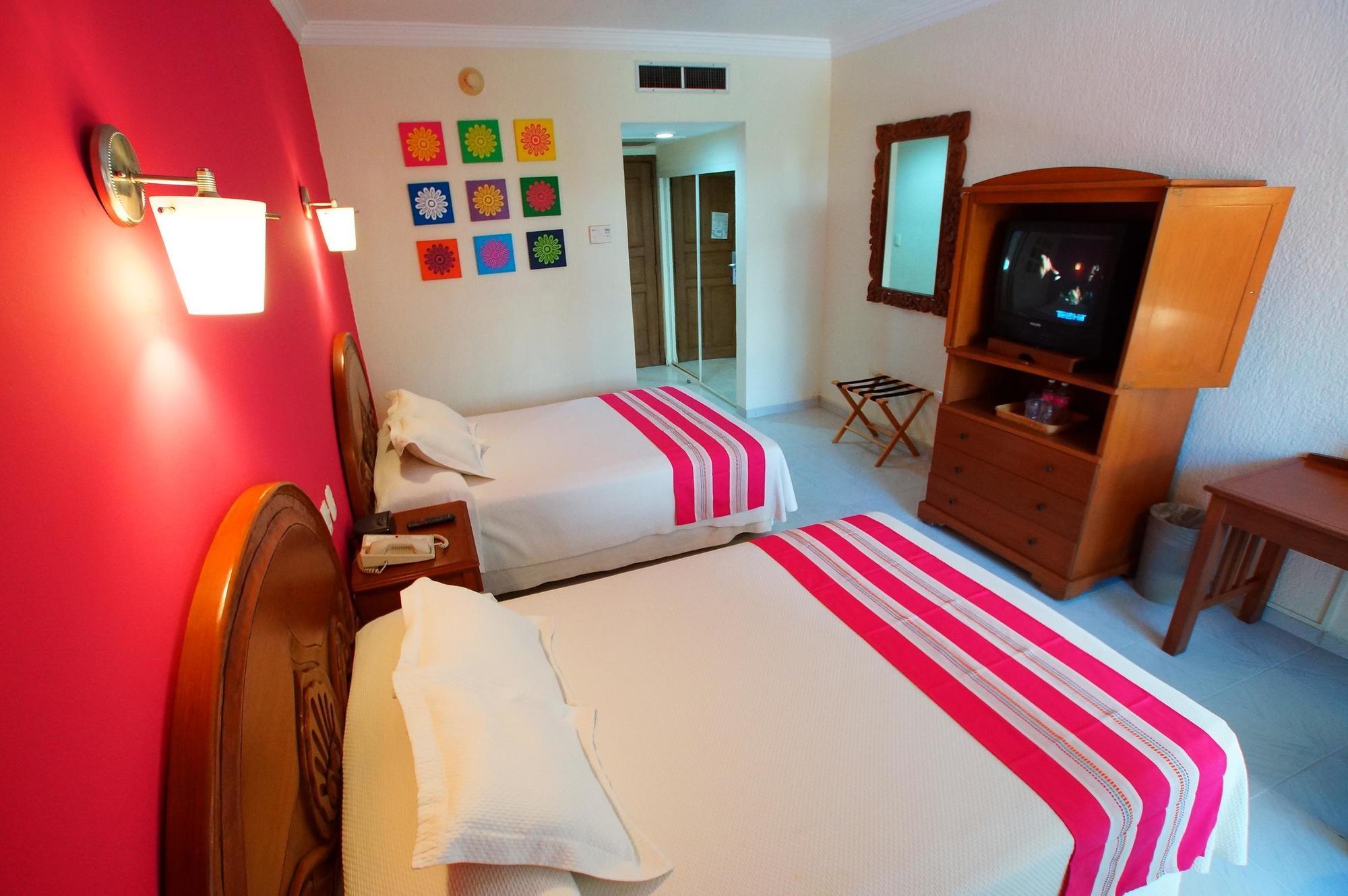 Hotel Margaritas كانكون المظهر الخارجي الصورة
