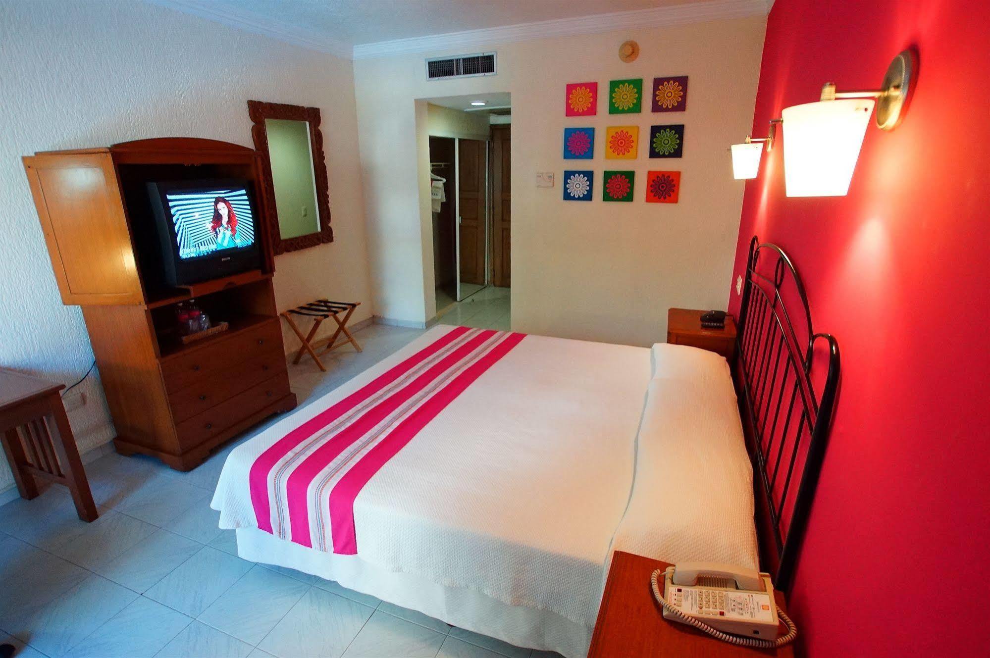Hotel Margaritas كانكون المظهر الخارجي الصورة