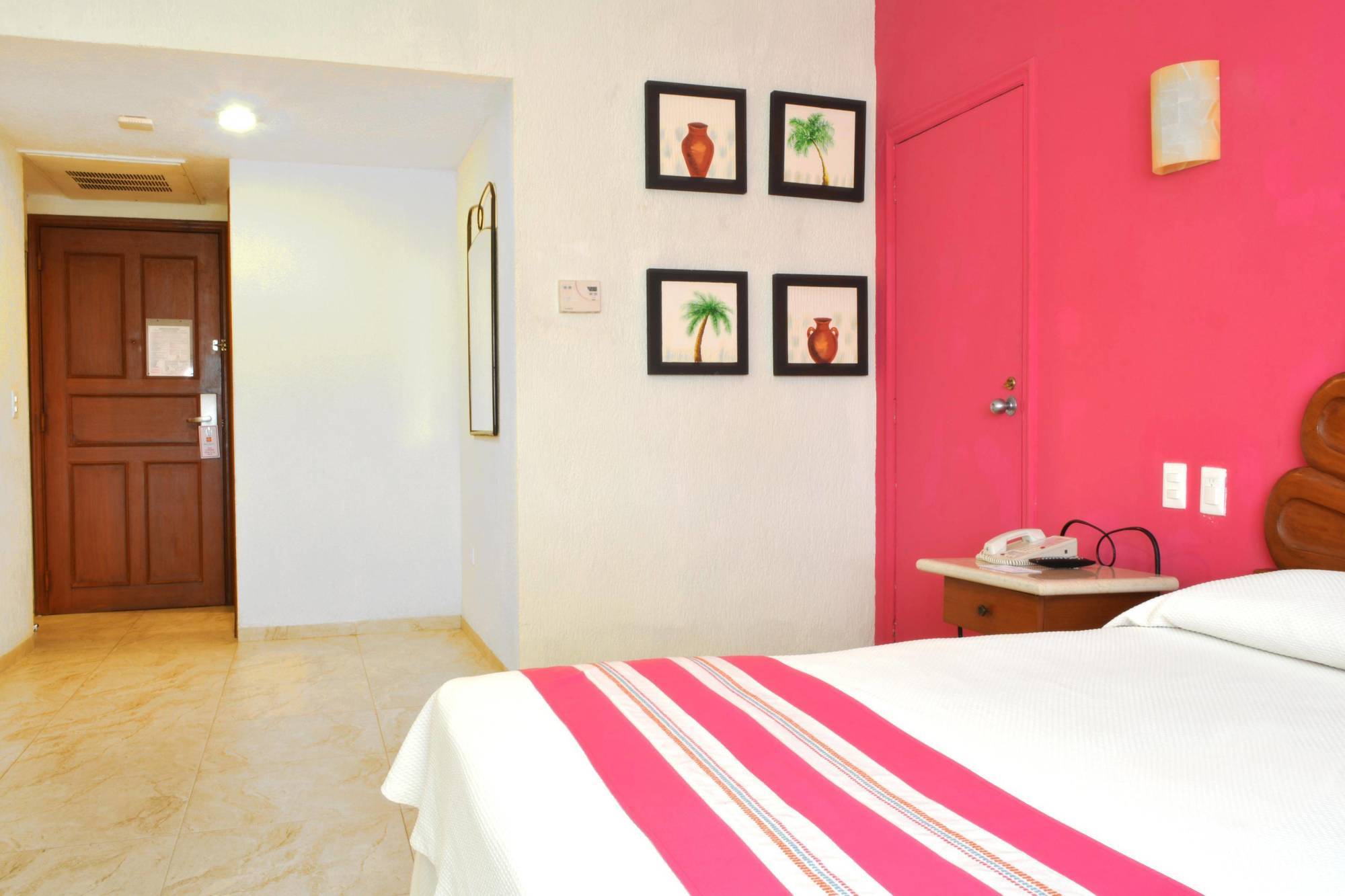 Hotel Margaritas كانكون المظهر الخارجي الصورة