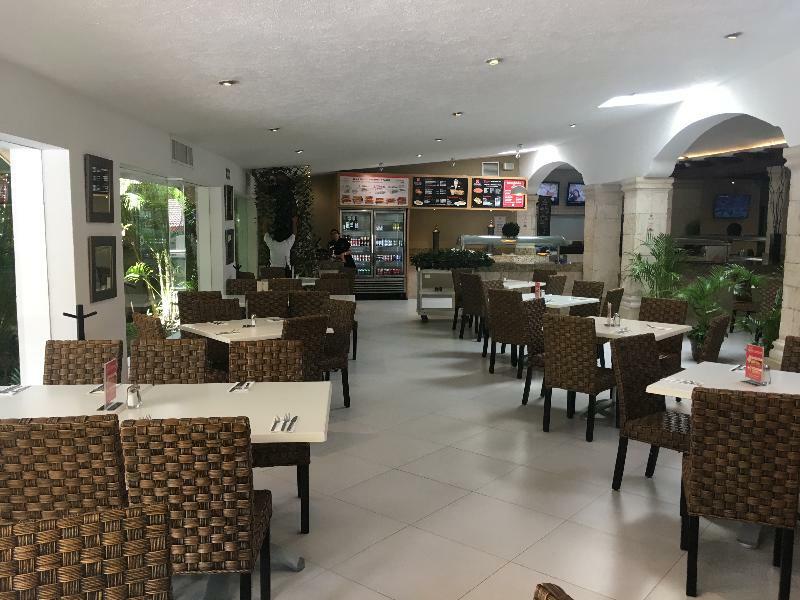 Hotel Margaritas كانكون المظهر الخارجي الصورة